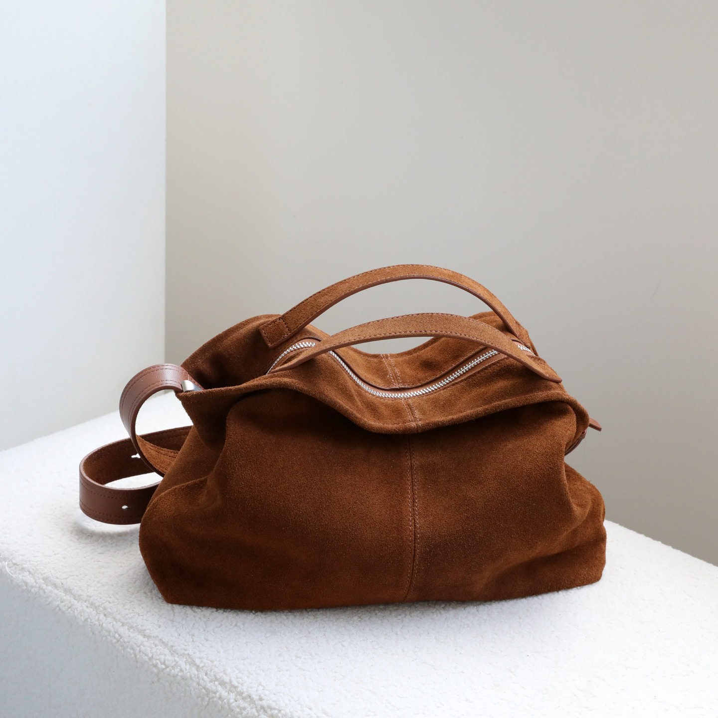 Tas Tote Kulit Asli Suede untu - Hobo Bag Slouchy ulasan dan harga