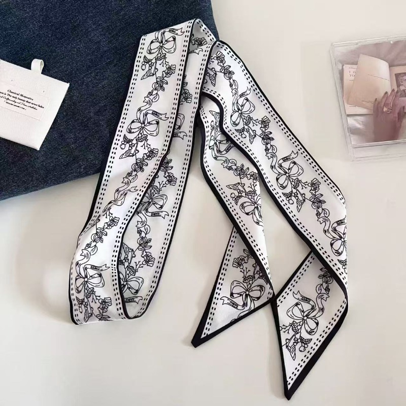 Syal Panjang Paisley Dua Sisi  - Women Bags White ulasan dan harga
